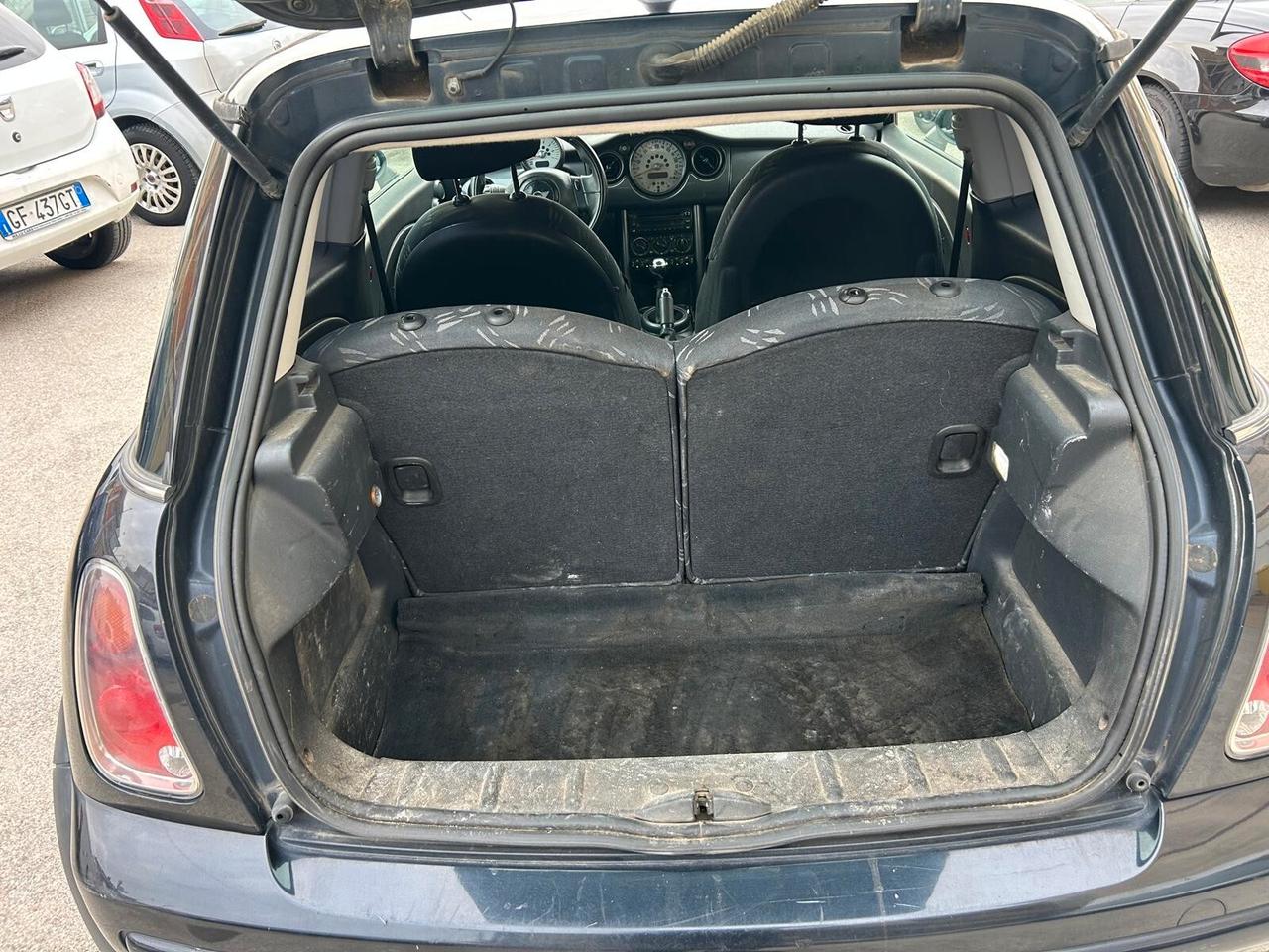 Mini One D 1.4cc diesel(PRIVATO)-2006