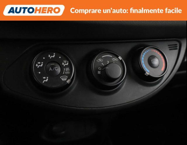 TOYOTA Yaris 1.0 5 porte Cool