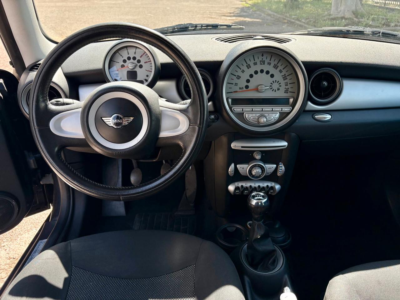 Mini Cooper Clubman 1.6 16V D Chili