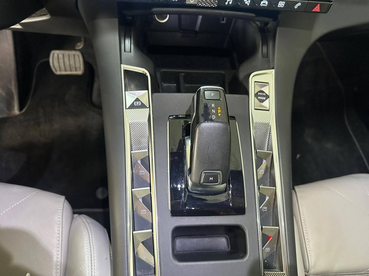 DS DS7 Crossback 2.0 bluehdi Prestige 180cv