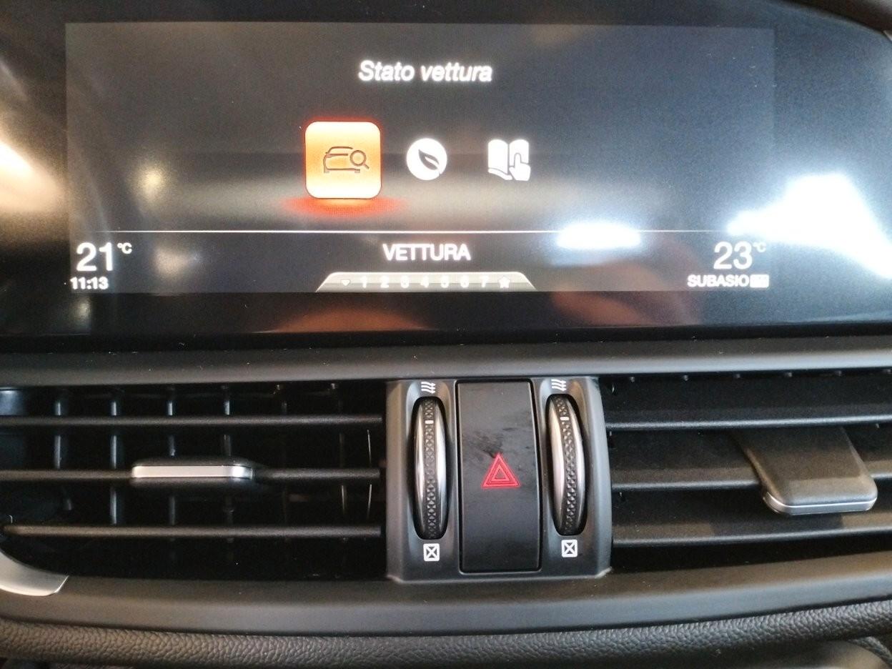 Alfa Romeo Giulia 2.2 t Executive 190cv auto my19