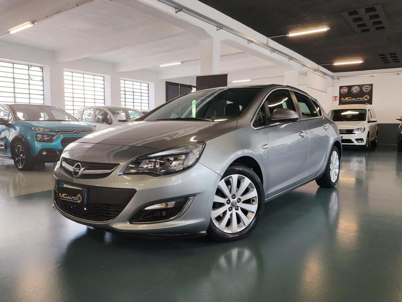 Opel Astra 1.4 Turbo 140CV 5 porte aut. Cosmo Fleet