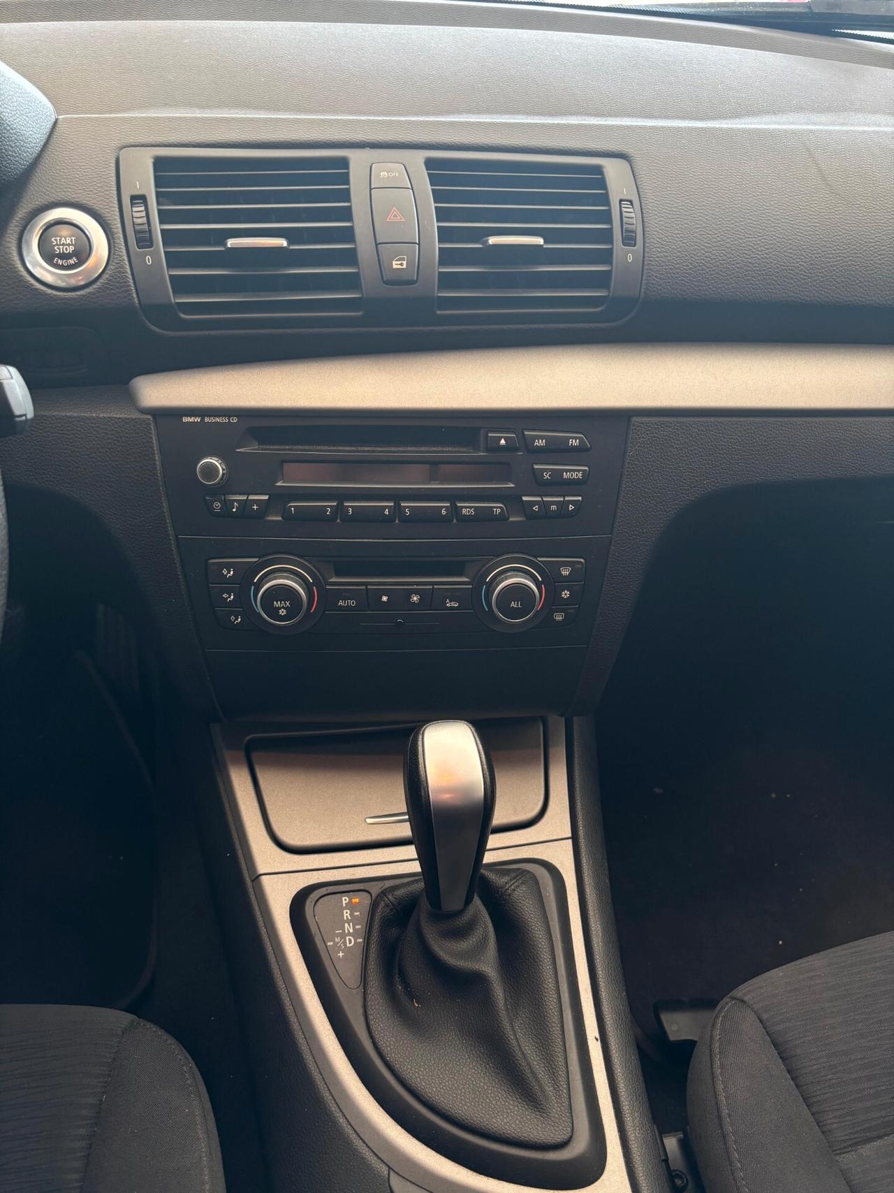 Bmw 118 118d 2.0 143CV cat 5 porte Eletta DPF
