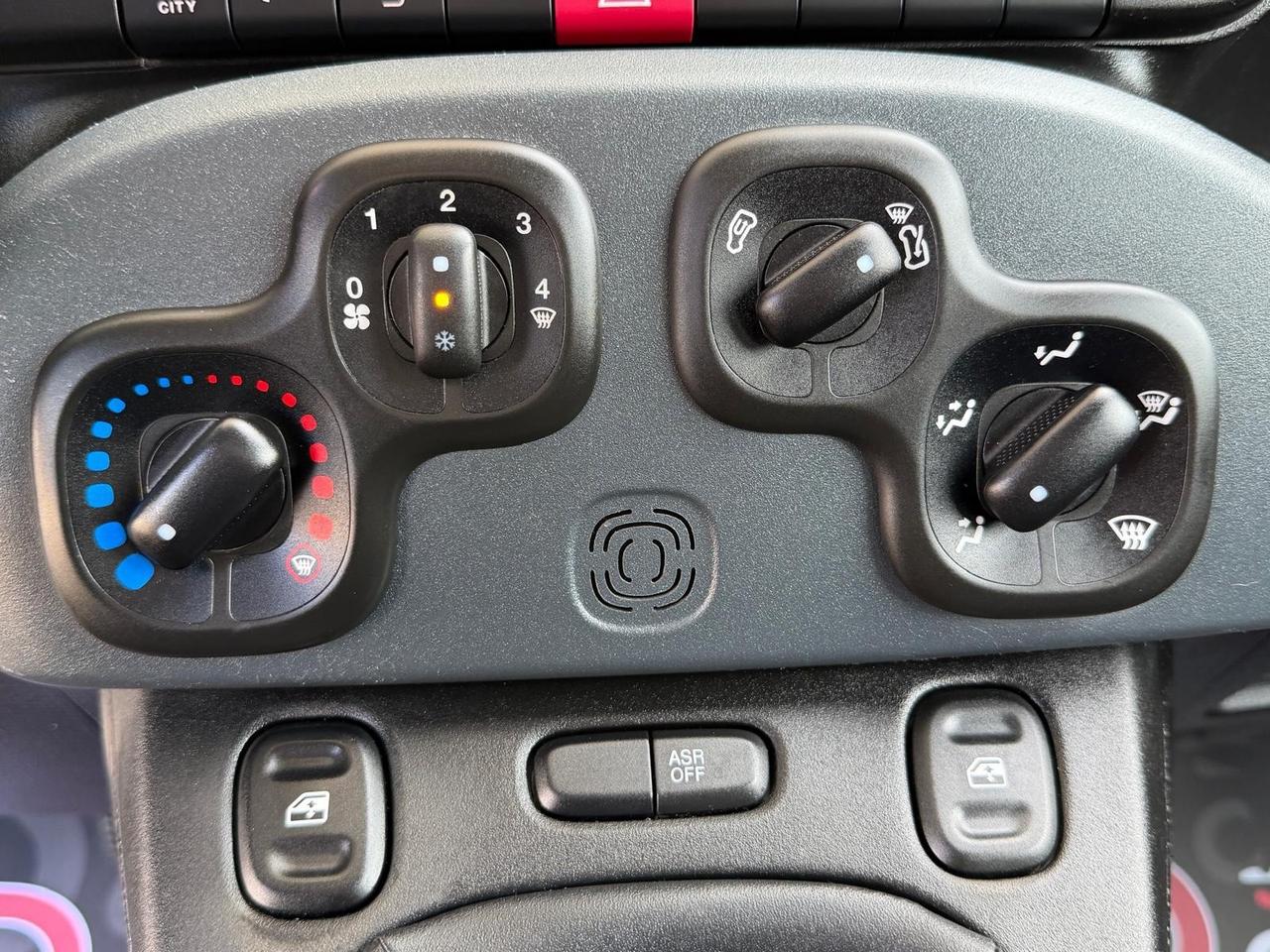 Fiat Panda 1.0 Hybrid Van 2 posti