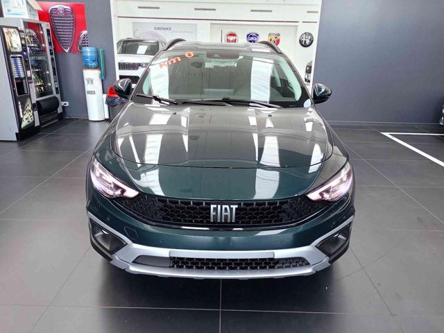 FIAT Tipo 1.5 Hybrid DCT 5 porte Cross