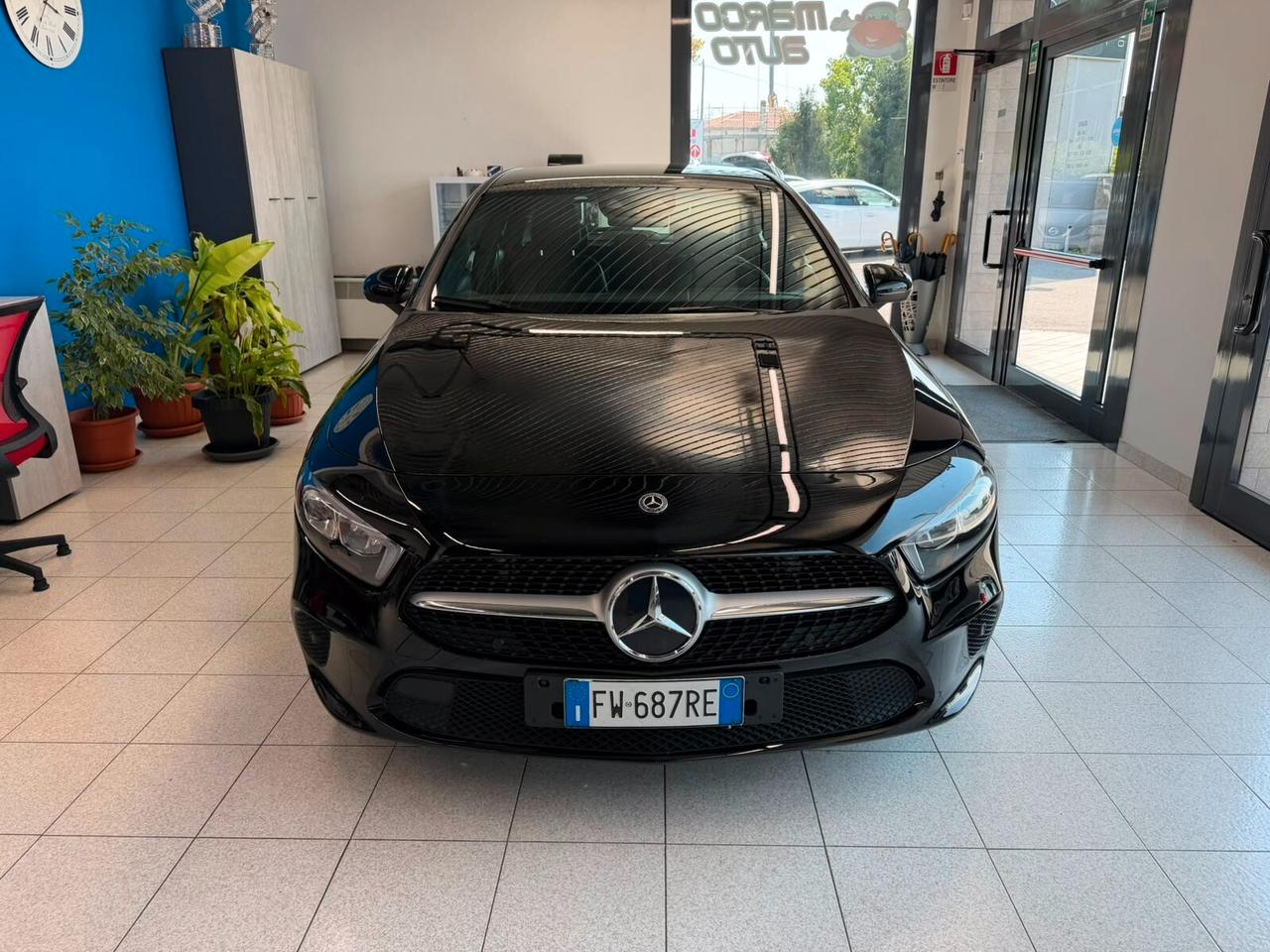 Mercedes-Benz A 180 1.5 Diesel Cambio Automatico Neopatentati