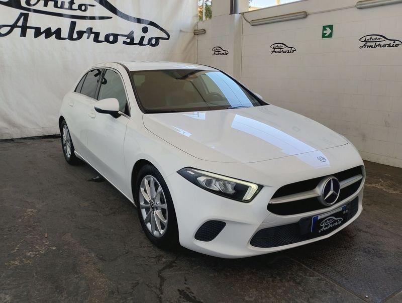 Mercedes-Benz Classe A A 180 d Automatic Premium TUA DA 229,00 AL MESE