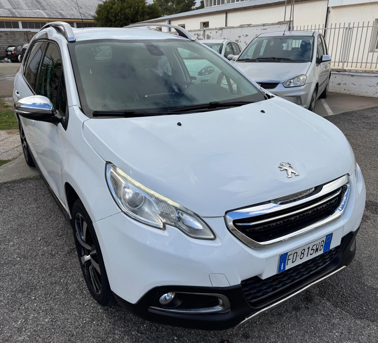 Peugeot 2008 1.6 BlueHDi 120 Allure -GRIP CONTROL-
