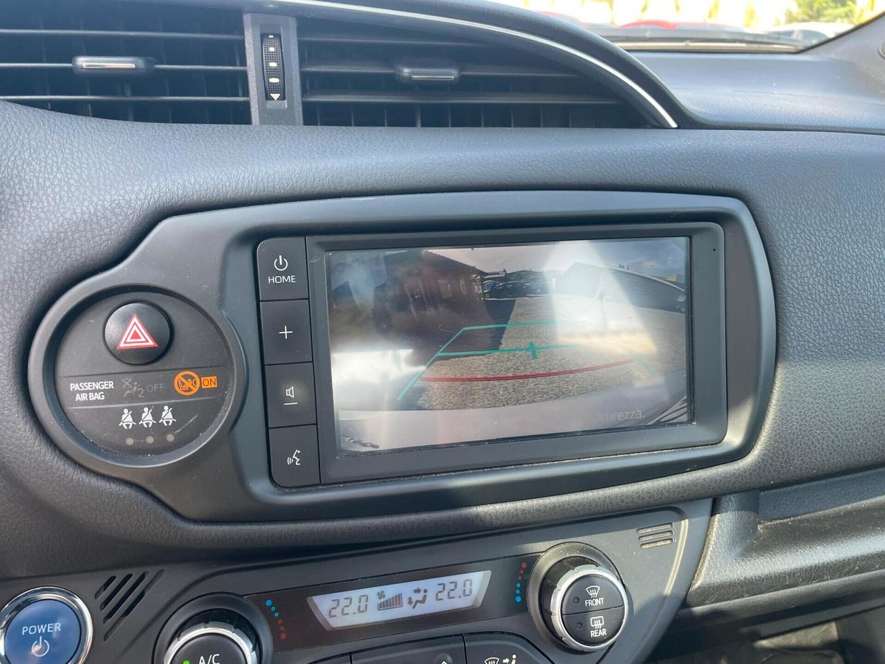 Toyota Yaris 1.5 Hybrid Style TETTO GARANZIA