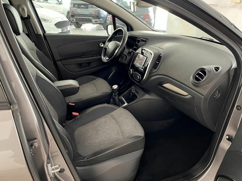 Renault Captur dCi 8V 110 CV Start&Stop Energy Sport Edition2