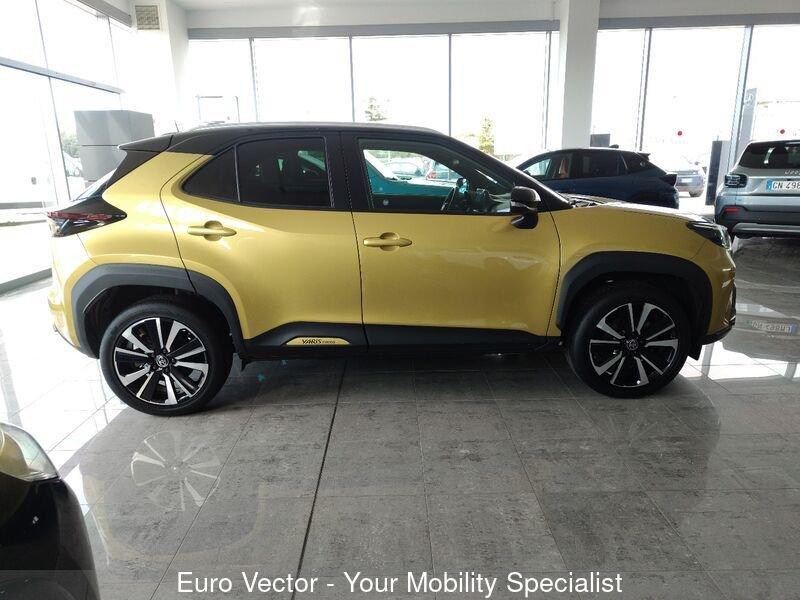 Toyota Yaris Cross 1.5 Hybrid 5p. E-CVT AWD-i Premiere