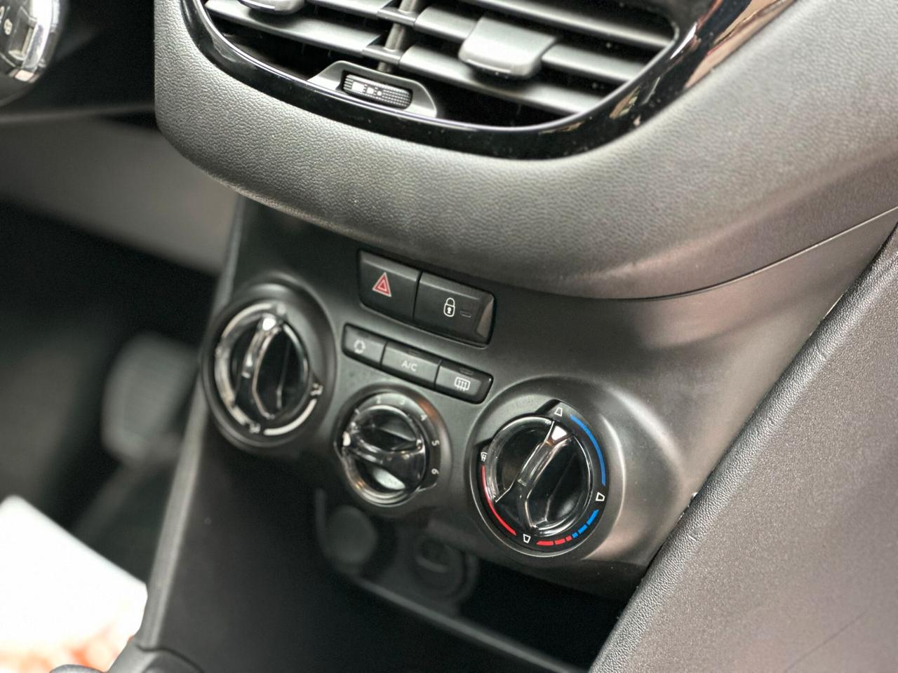 Peugeot 208 PureTech 82 5p. GPL Active