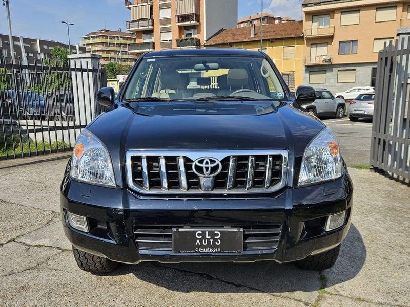 Toyota Land Cruiser 5p 3.0 d4-d Auto 7POSTI GANCIO TRAINO
