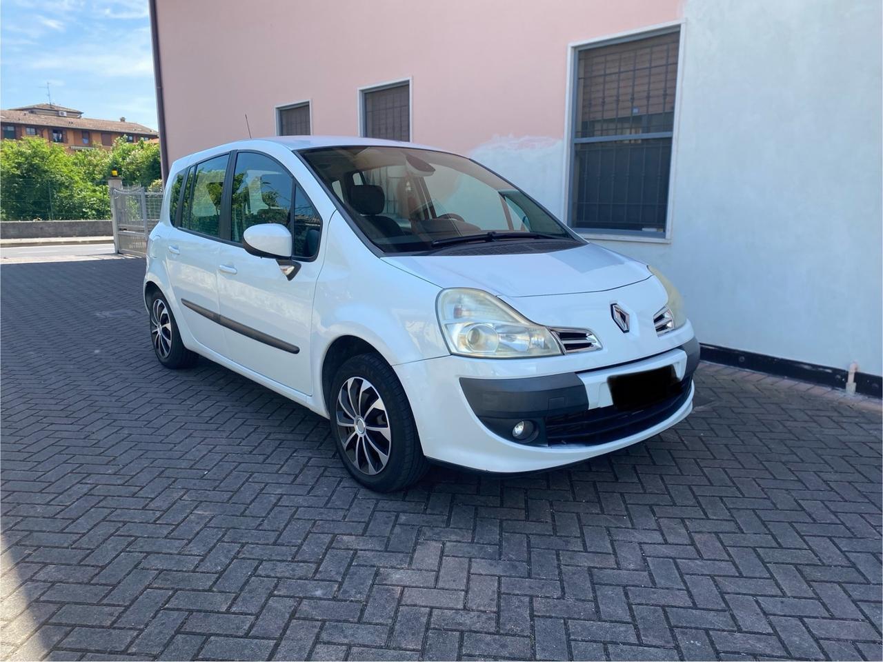 Renault Modus Grand Modus 1.2 16V Live