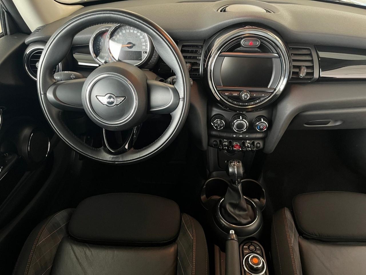 Mini Cooper D 1.5 cooper d 3p