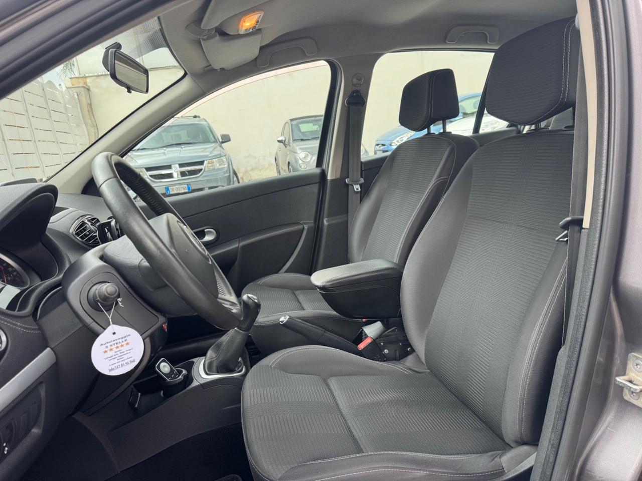 Renault Clio 1.2 GPL 75CV 20th 2011