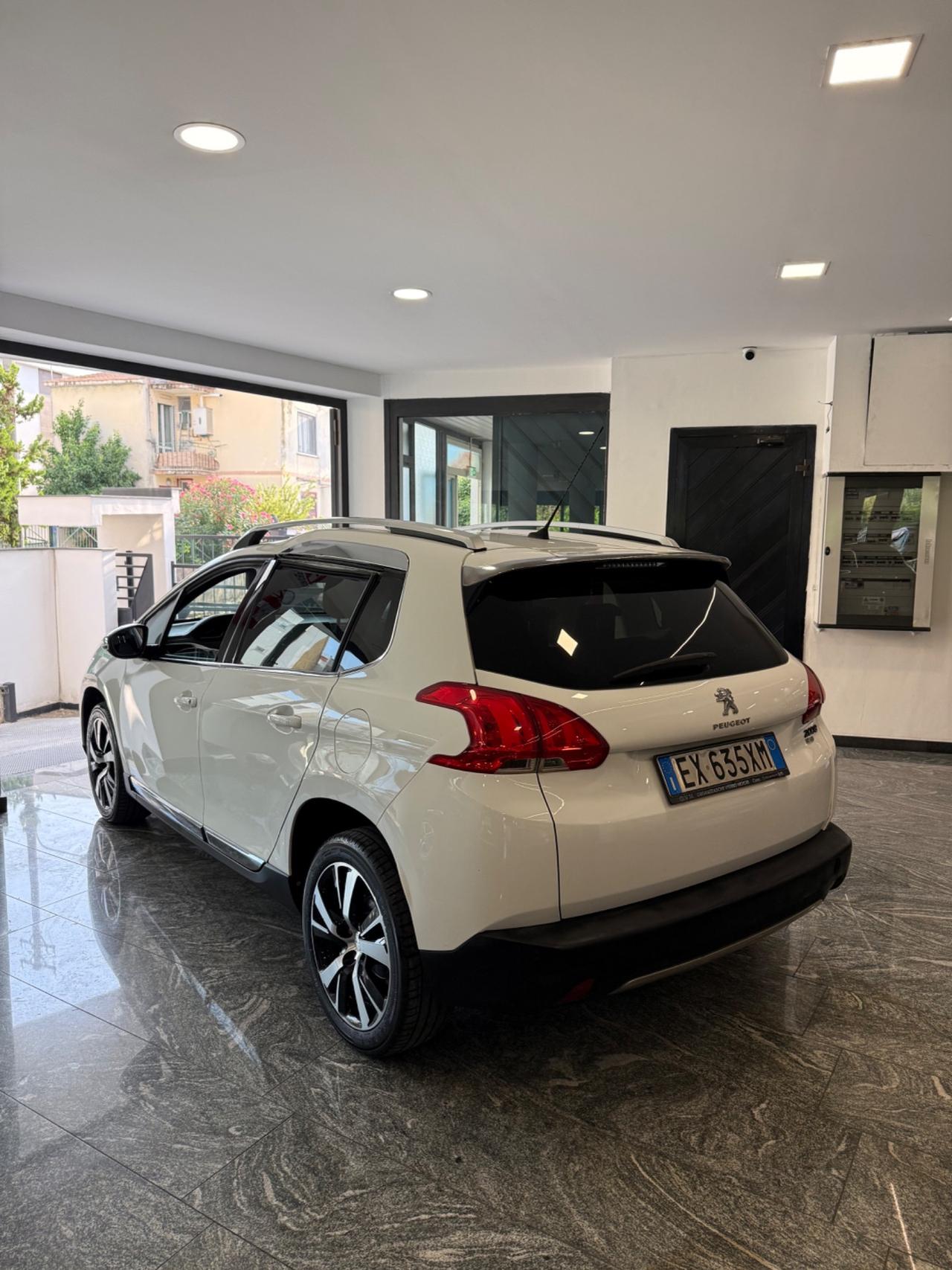 Peugeot 2008 1.6 e-HDi 92 CV Stop&Start Allure