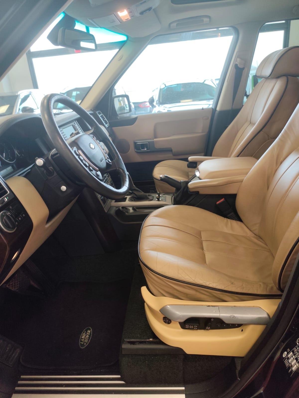 Land Rover Range 4.4 V8 32V Vogue Foundry