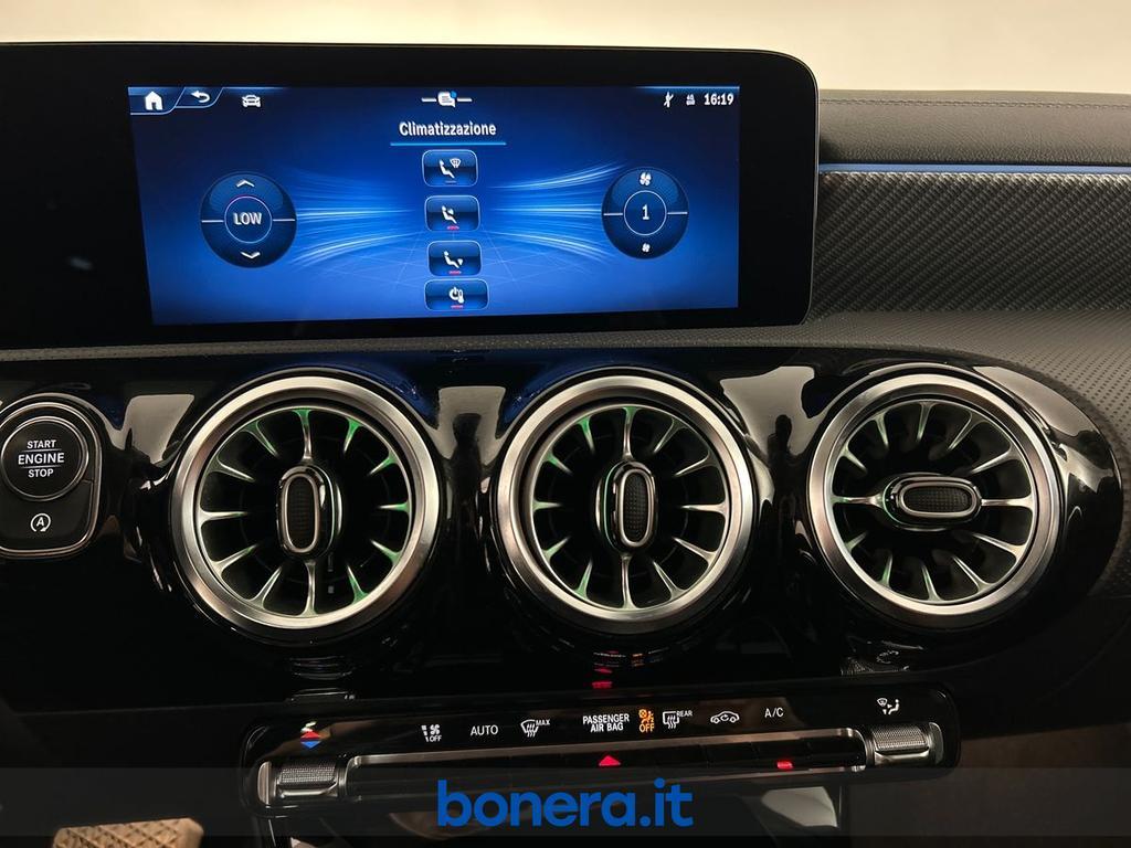 Mercedes CLA Shooting Brake 200 D Progressive Advanced Plus 8G-DCT