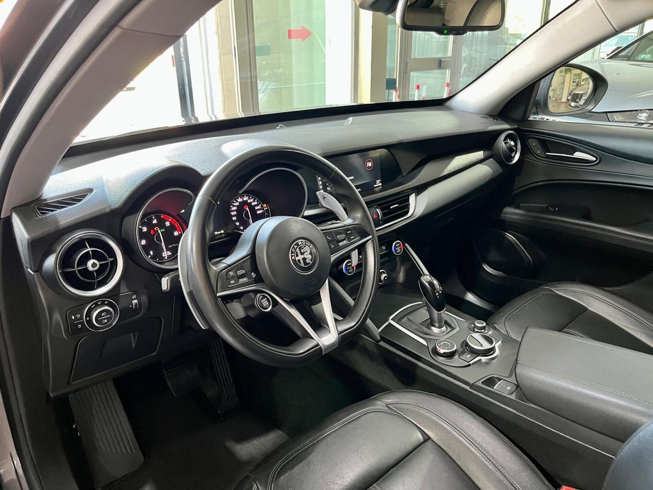 Alfa Romeo Stelvio 2.2 TDI 210 CV AT8 Q4 Executive GANCIO TRAINO UNICO PROP.