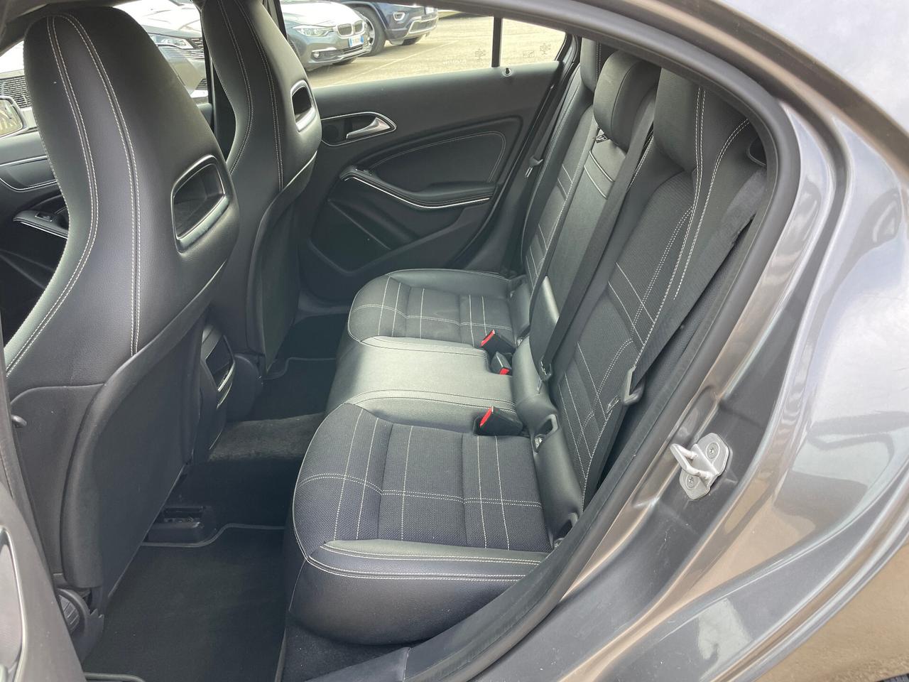 Mercedes-benz A 200 A 200 d Automatic Sport
