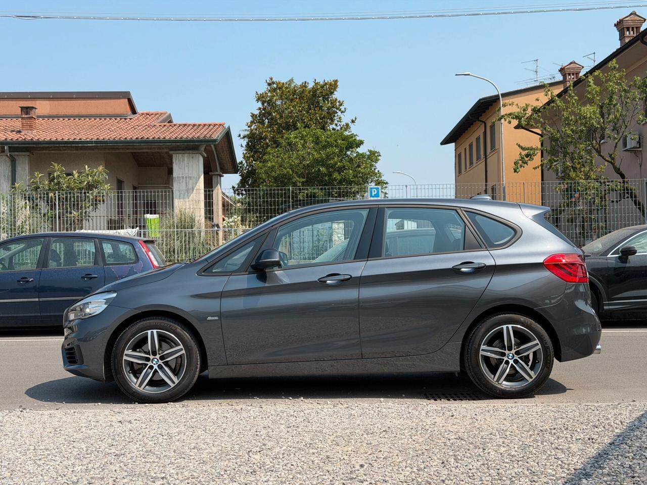 Bmw 2er Active Tourer 218d Sport
