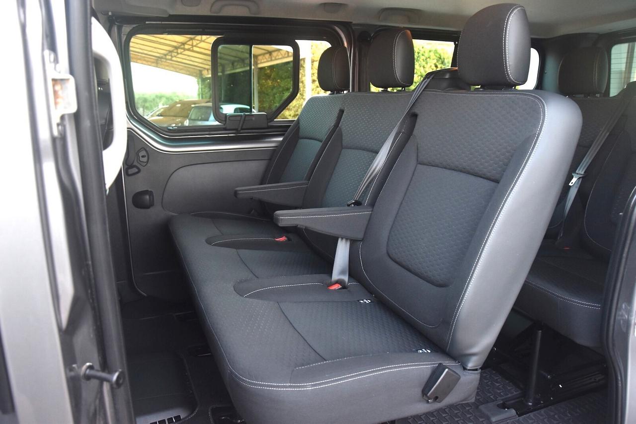 Opel Vivaro 9 posti 1.6 BiTurbo 125cv Passo Lungo -4.000km-