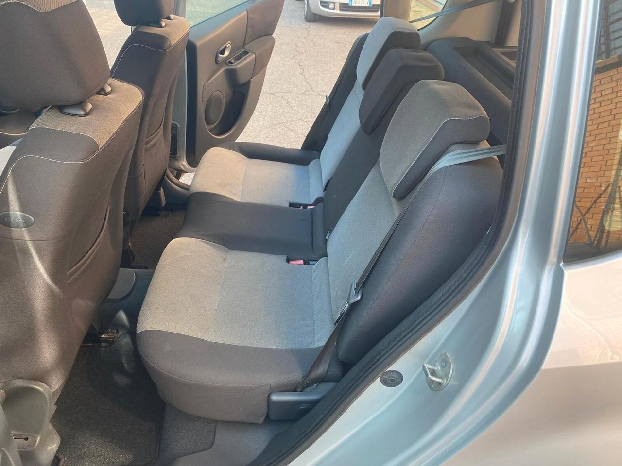 Renault Modus Grand 1.2 75cv Dynamique - NEOPATENTATI