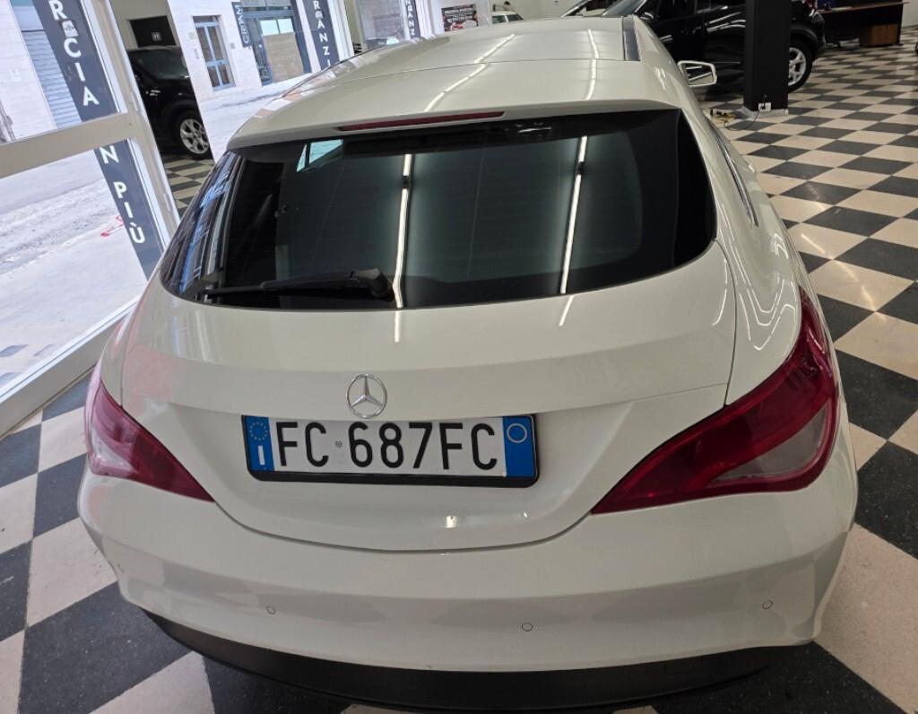 Mercedes-benz CLA 200 d 4Matic Automatic Sport