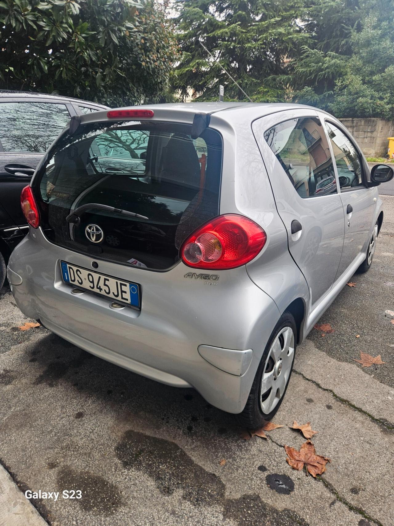 Toyota Aygo 1.0 12V VVT-i 5 porte Sol