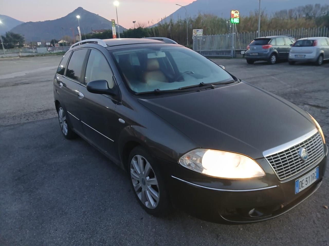 Fiat Croma 1.9 Multijet 16V tetto apribile pelle full garantita 12 mesi