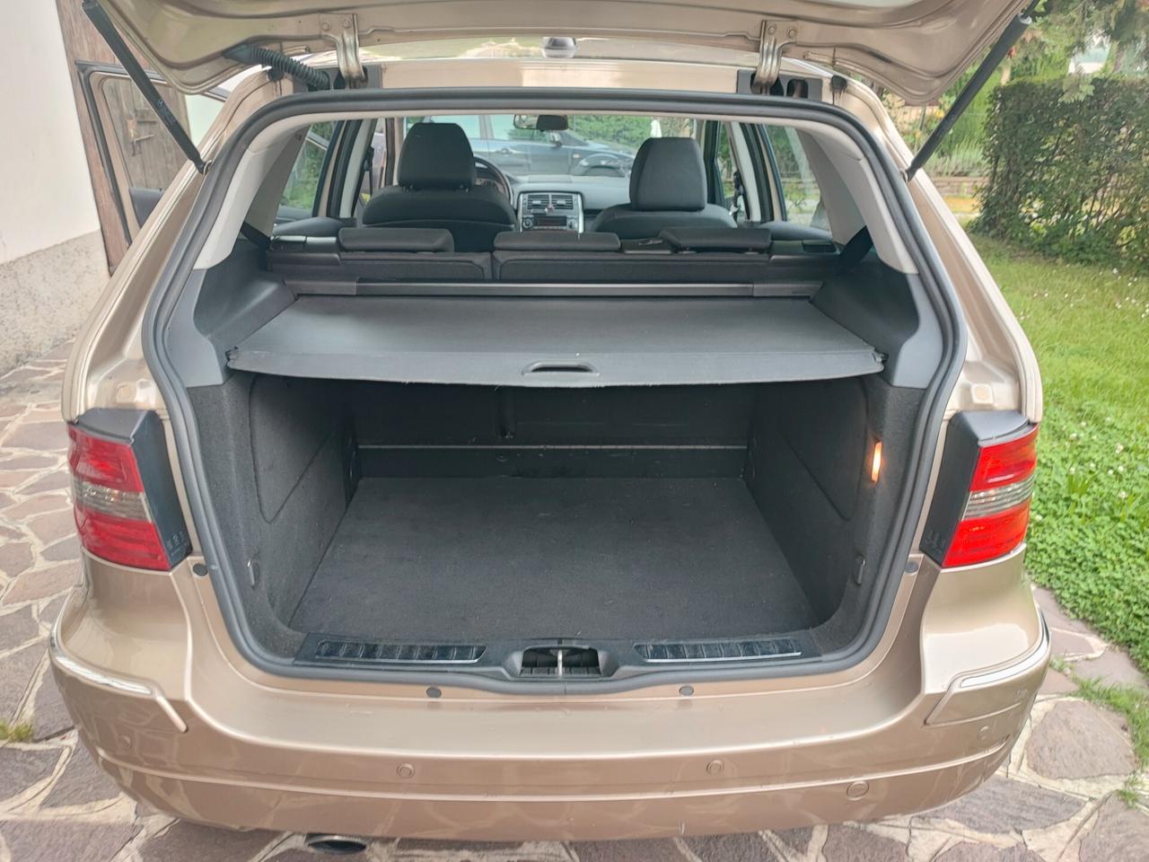 Mercedes-benz B 170 Sport 1.7 Benz automatico neopatentati
