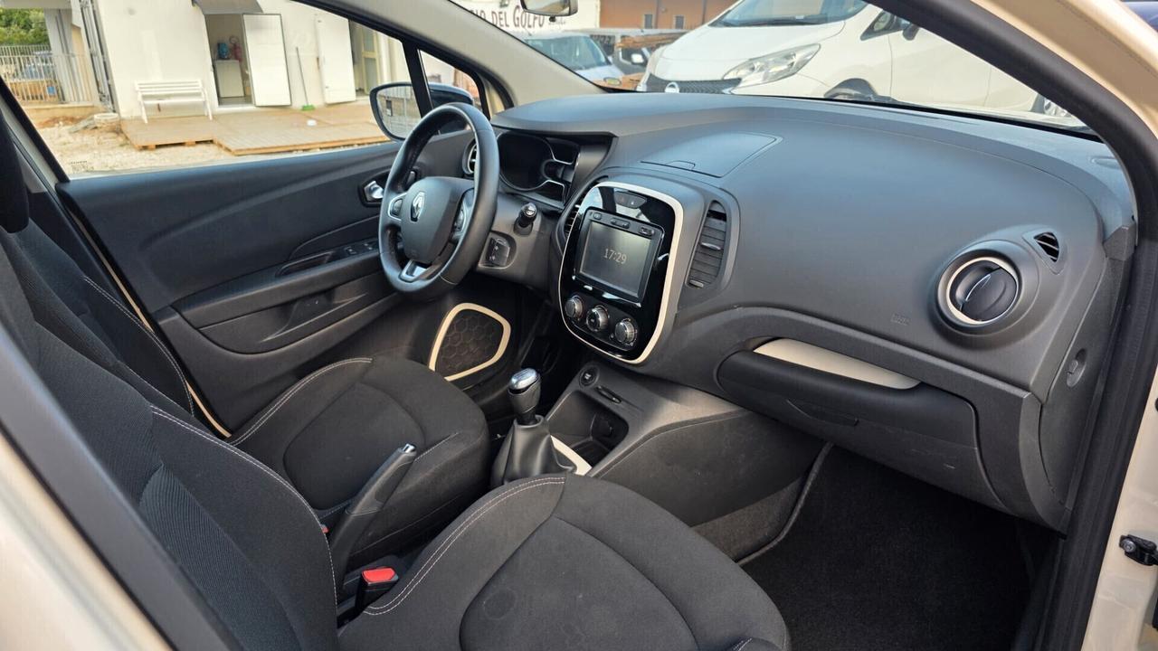 RENAULT CAPTUR dCi 8V 90 CV Life 2018 E6 € 9.500,00