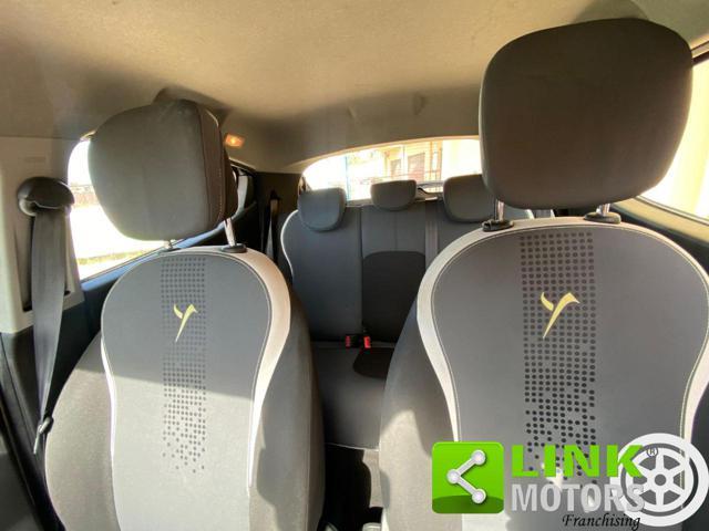 LANCIA Ypsilon 1.2 69 CV 5 porte Platinum