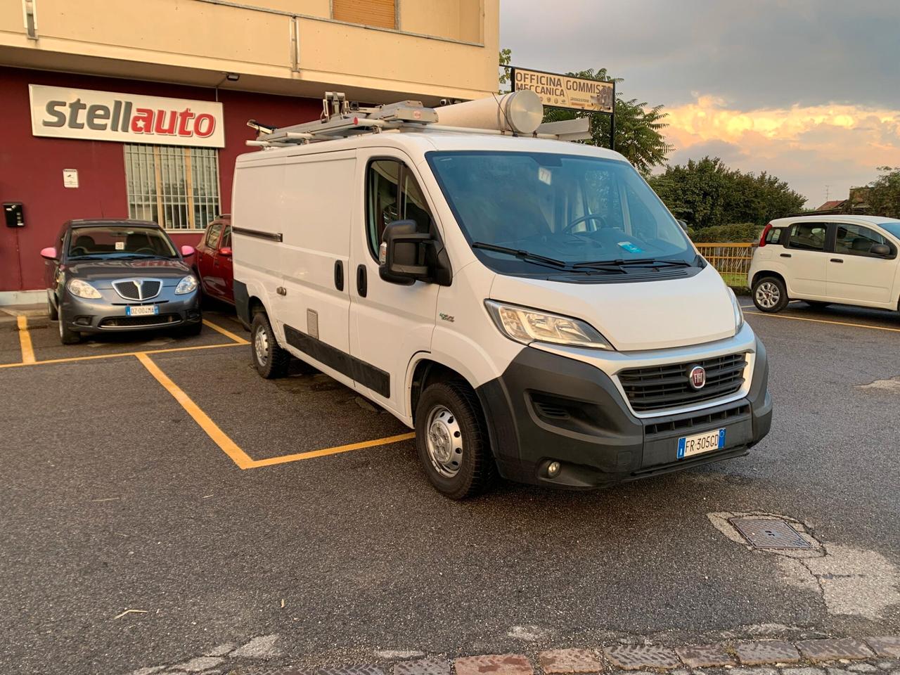 Fiat Ducato 35 3.0 CNG Tetto basso passo medio