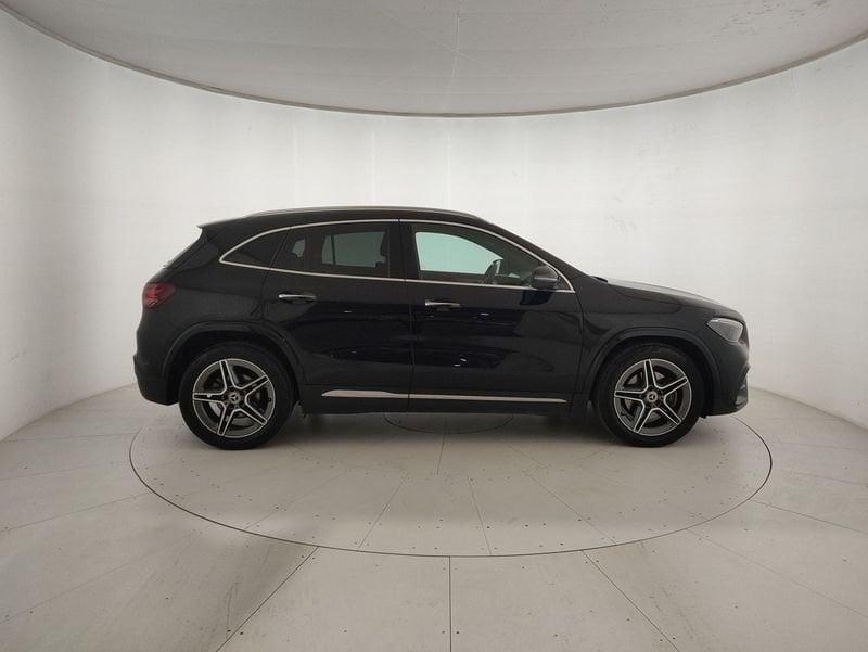 Mercedes-Benz GLA GLA 180 d AMG Line Adv Plus