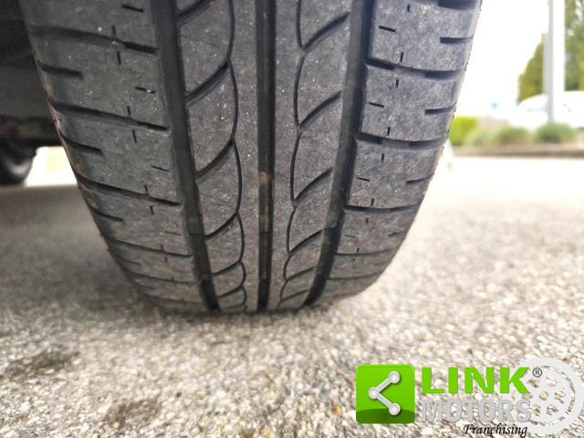 MAHINDRA KUV100 1.2 VVT K8 NEOPATENTATI GARANZIA INCLUSA