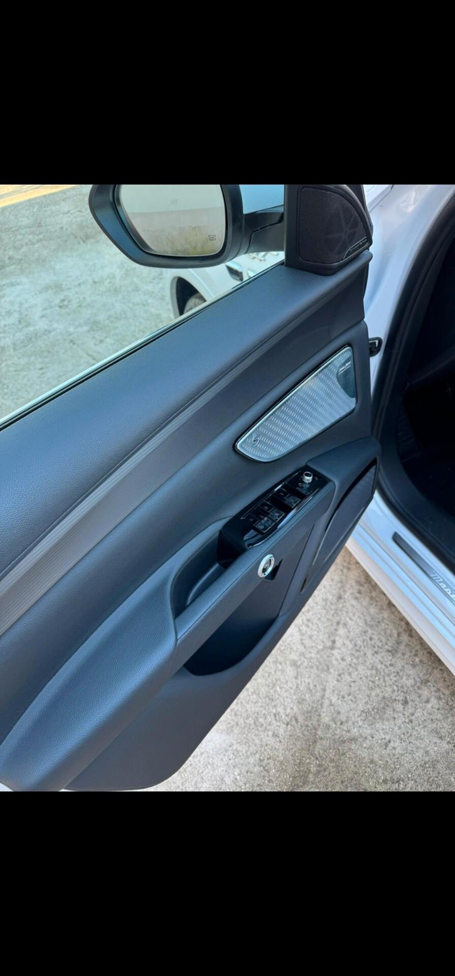 Maserati Grecale MHEV 300 CV AWD GT/UNIPPROP