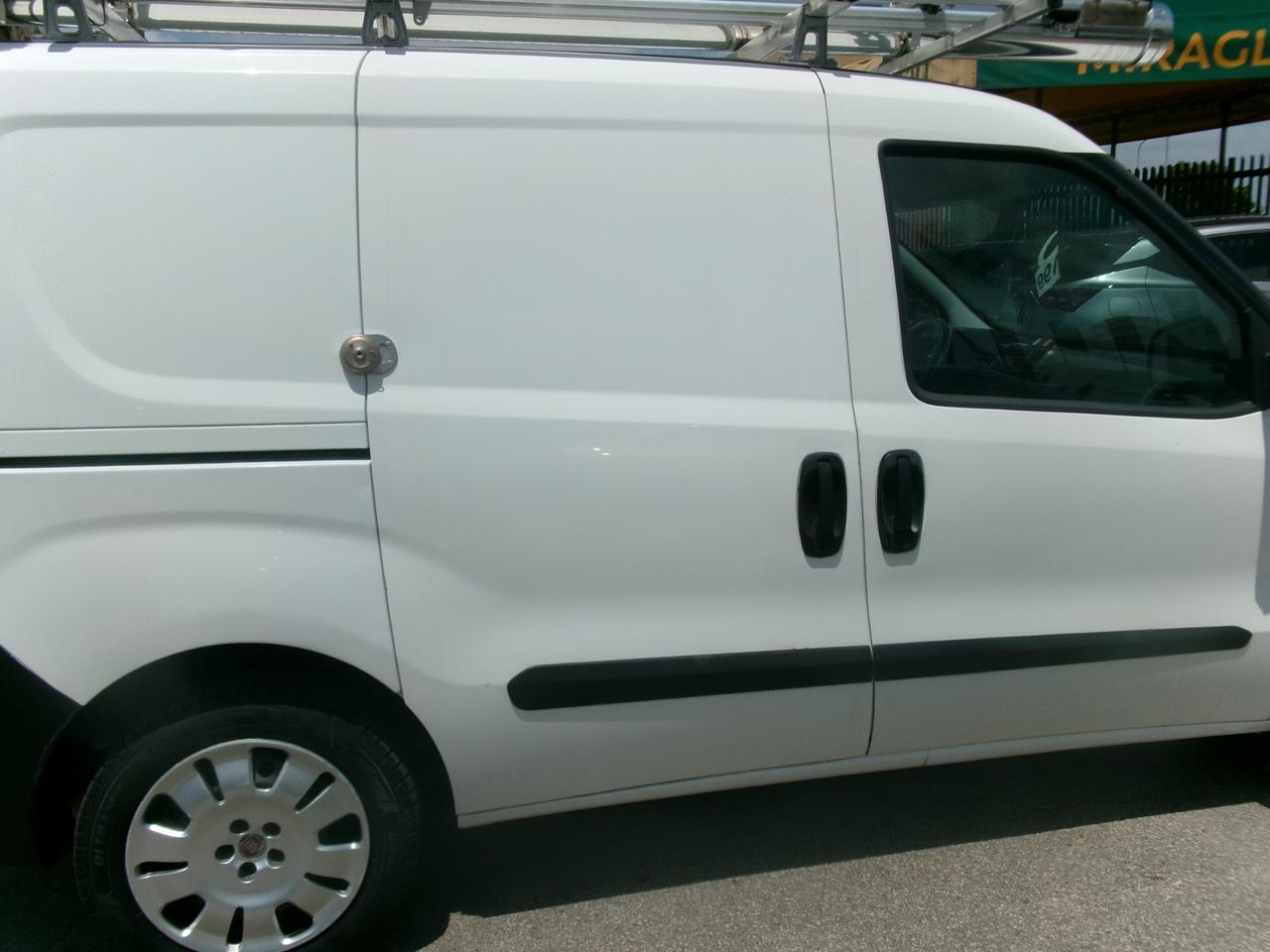 Fiat Doblo DOBLO 1.6 M-JET 105CV E5 FURGONE ALLESTITO SCAFFALATURE, PORTASCALA E PORTATUBI 132000 KM