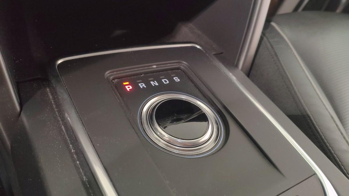 LAND ROVER Discovery Sport SOLO PER COMMERCIANTI AUTO SENZA GARANZIA