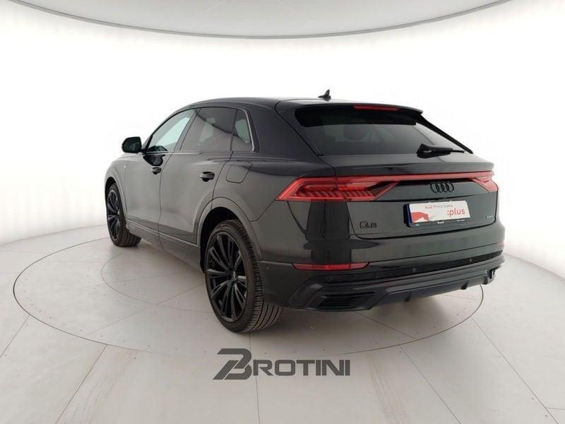 Audi Q8 55 TFSI e quattro tiptronic S-Line Sport