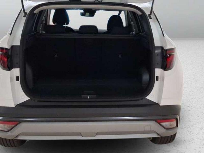 Hyundai Tucson 1.6 hev Business 2wd auto