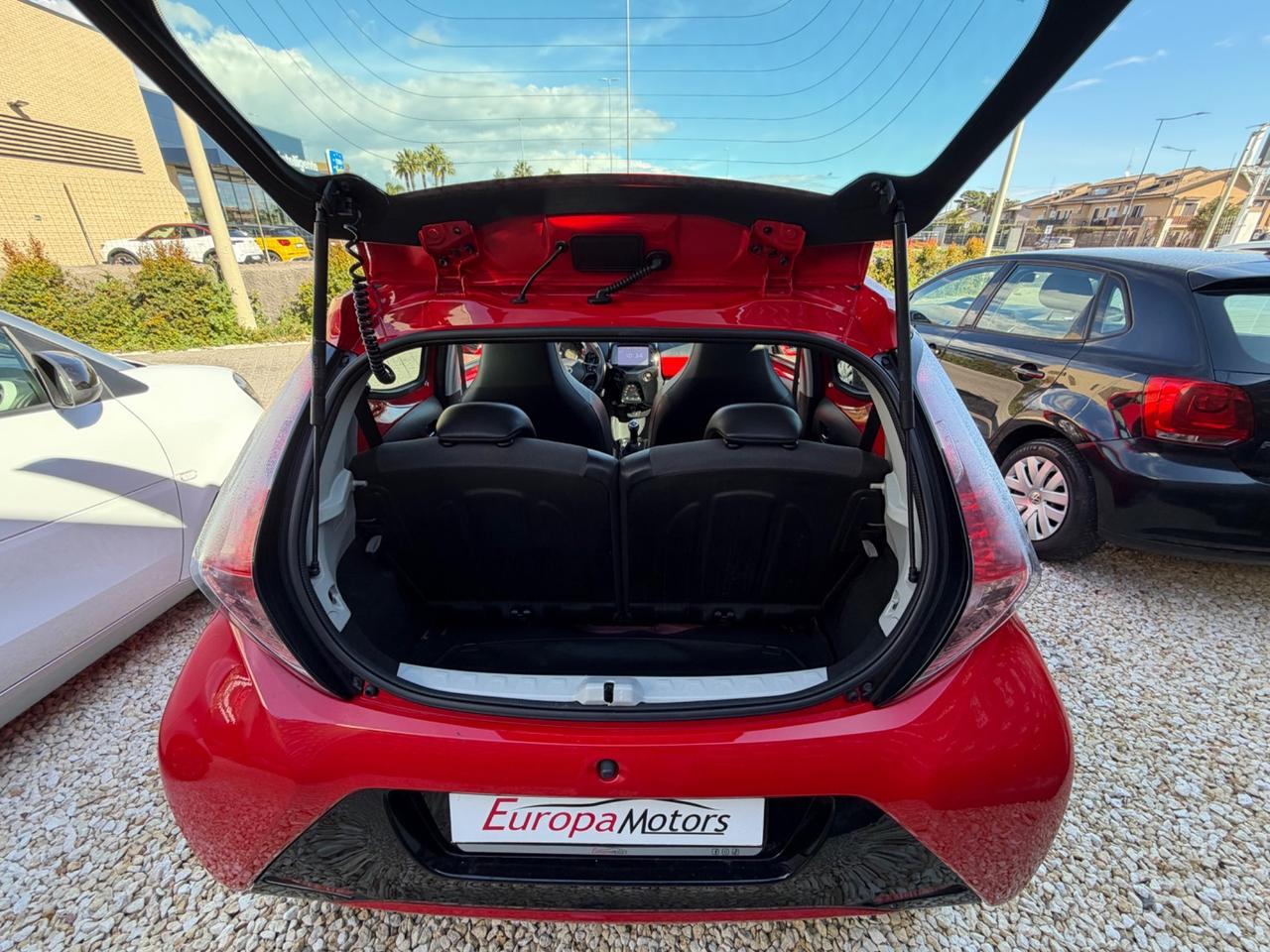 Toyota Aygo 1.0 VVT-i 69 CV 5 porte x-wave