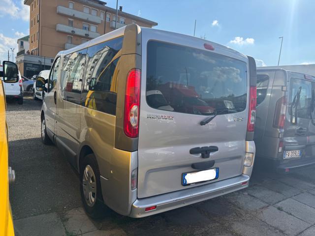 RENAULT Trafic 9 POSTI T27 2.0 dCi/115 PC-TN Passenger Comfort