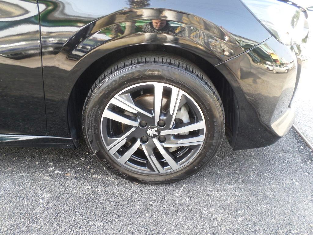 Peugeot 208 PureTech 100 Stop&Start 5 porte Allure