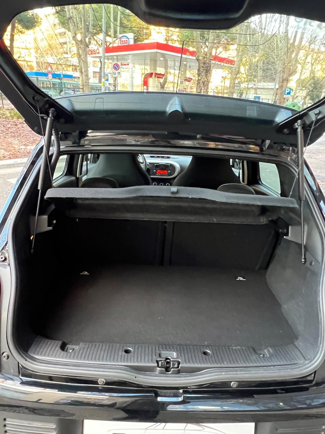 Renault Twingo SCe Stop&Start La Parisienne