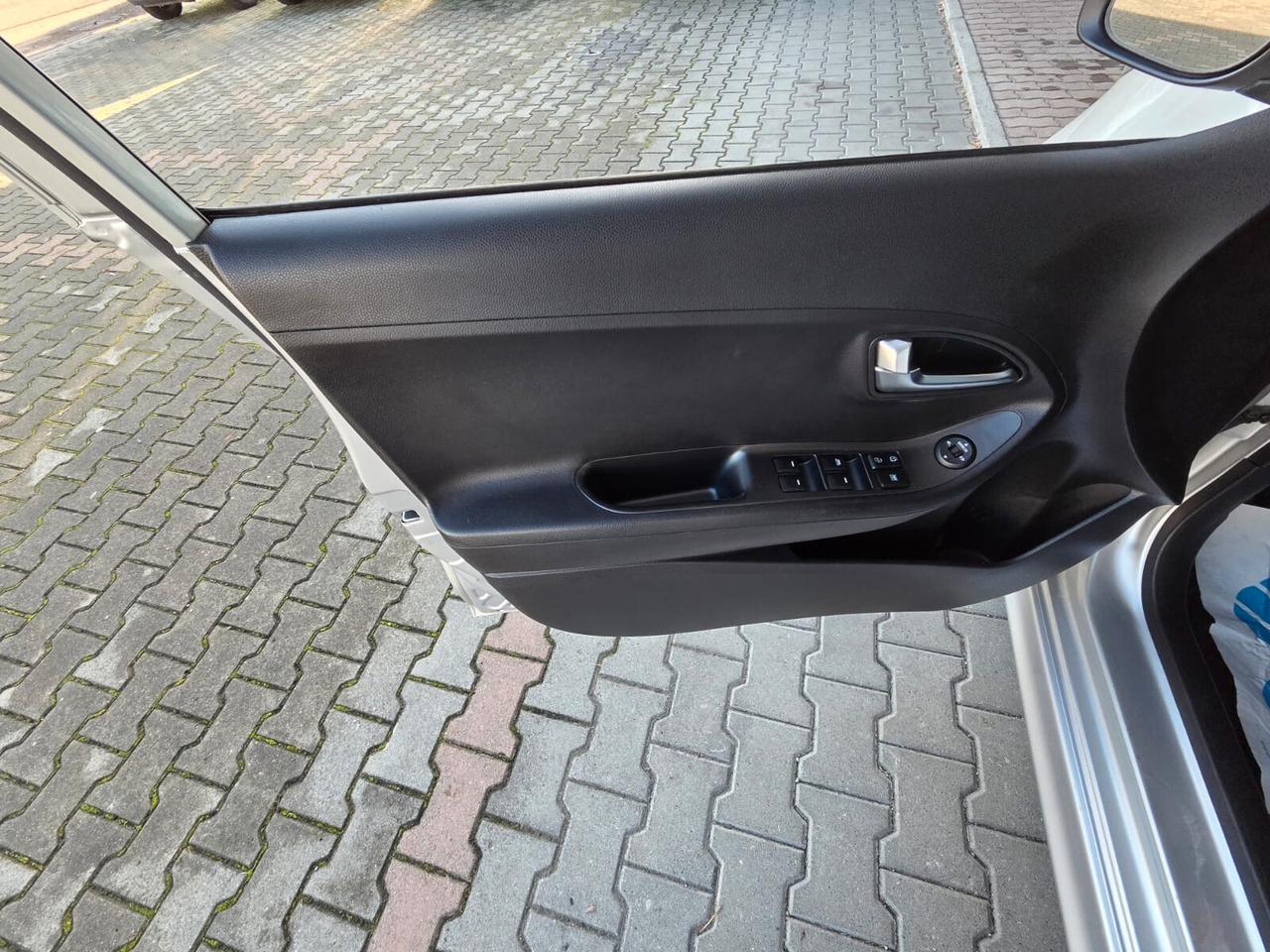 Kia Picanto 1.0 12V Life Bi-Fuel