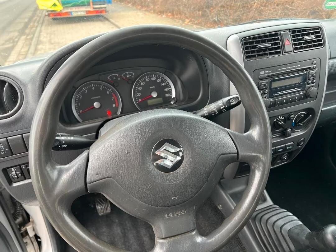 Suzuki Jimny 1.3i 16V cat 4WD JLX