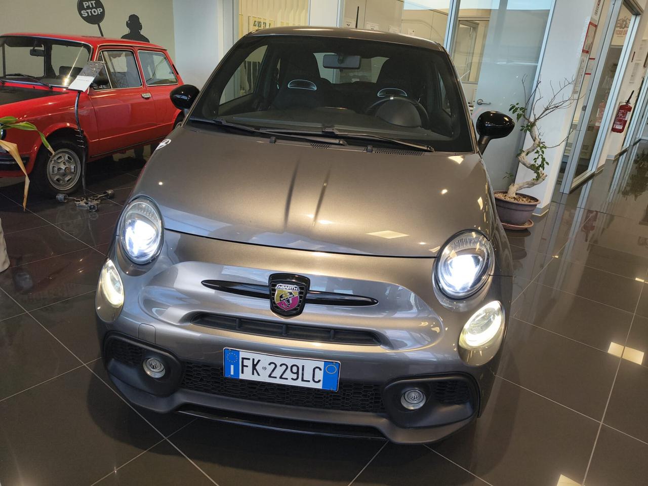 FIAT 500 / Abarth 595 1.4 Turbo T-Jet 145 CV