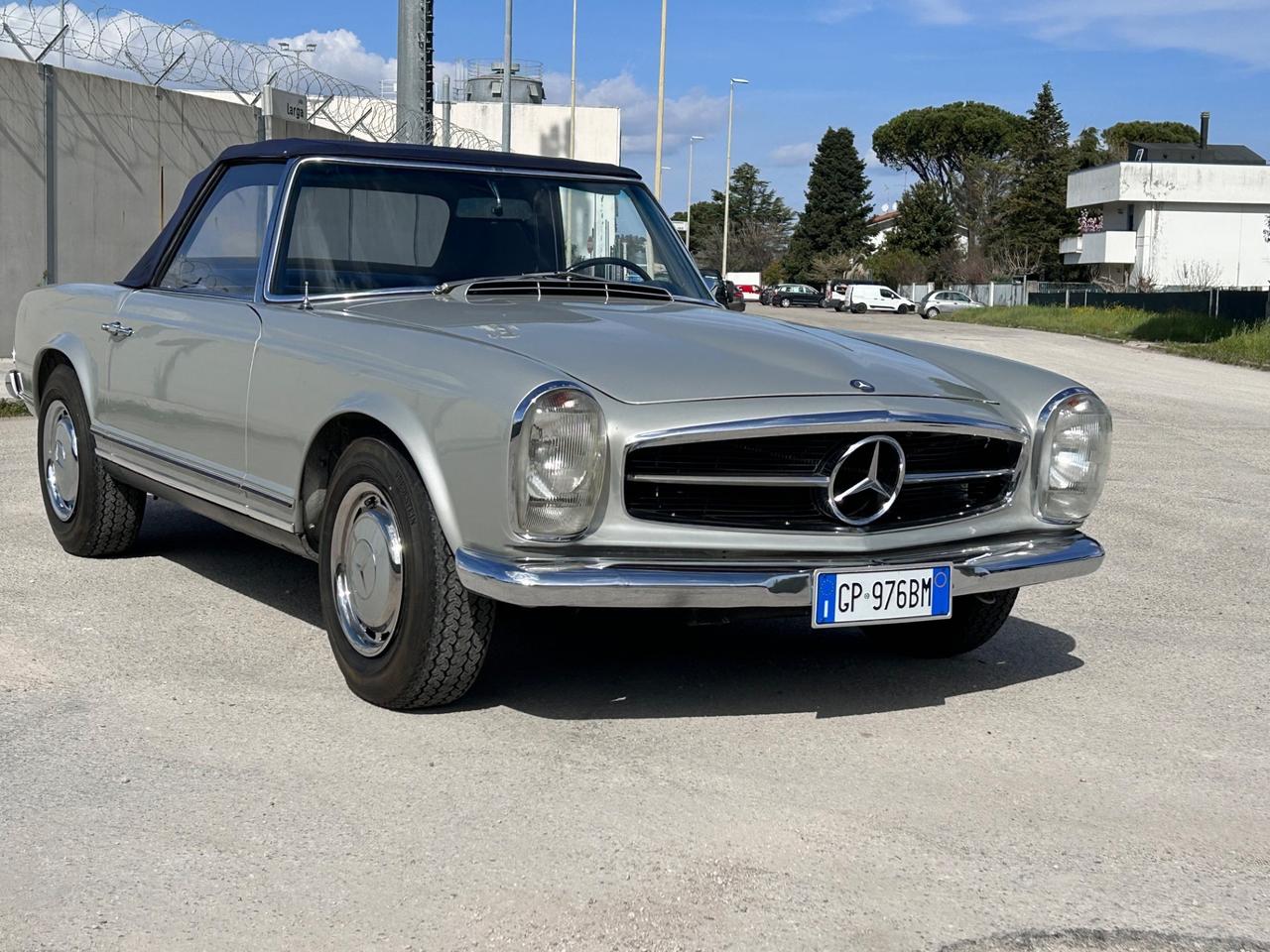 Mercedes-benz SL 280 W113